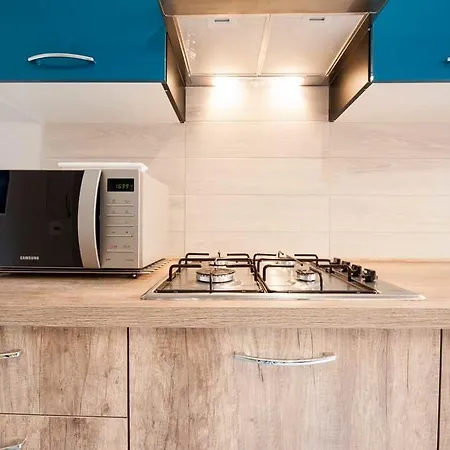 Cammarano 12 2* Nápoles