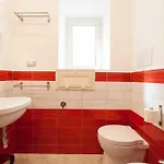 Cammarano 12 Bed & Breakfast 2*
