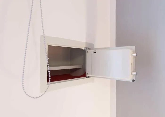 Alojamento de Acomodação e Pequeno-almoço Cammarano 12 2*